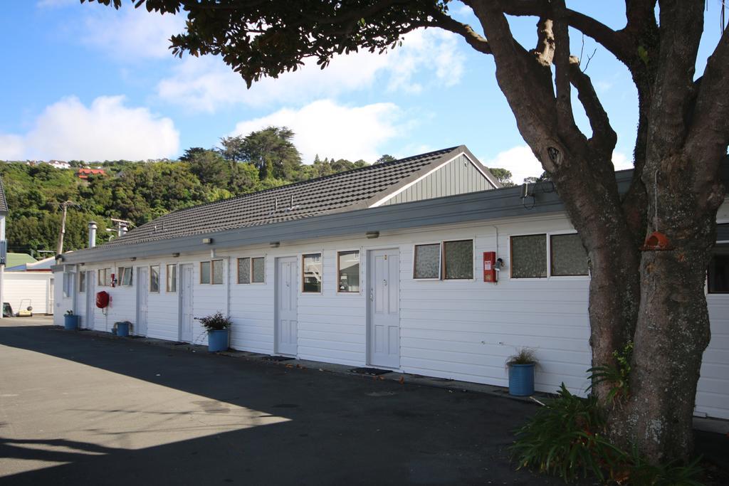 לוור האט Midway Pacifica Lodge מראה חיצוני תמונה