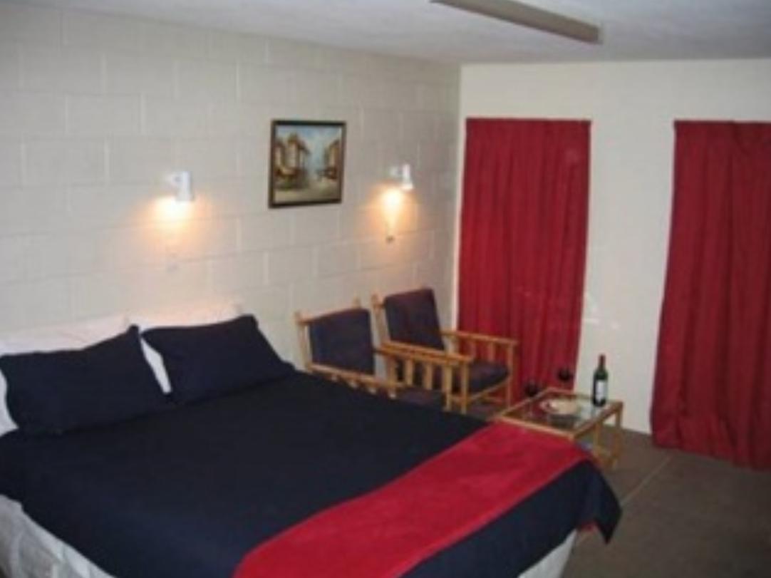 לוור האט Midway Pacifica Lodge מראה חיצוני תמונה